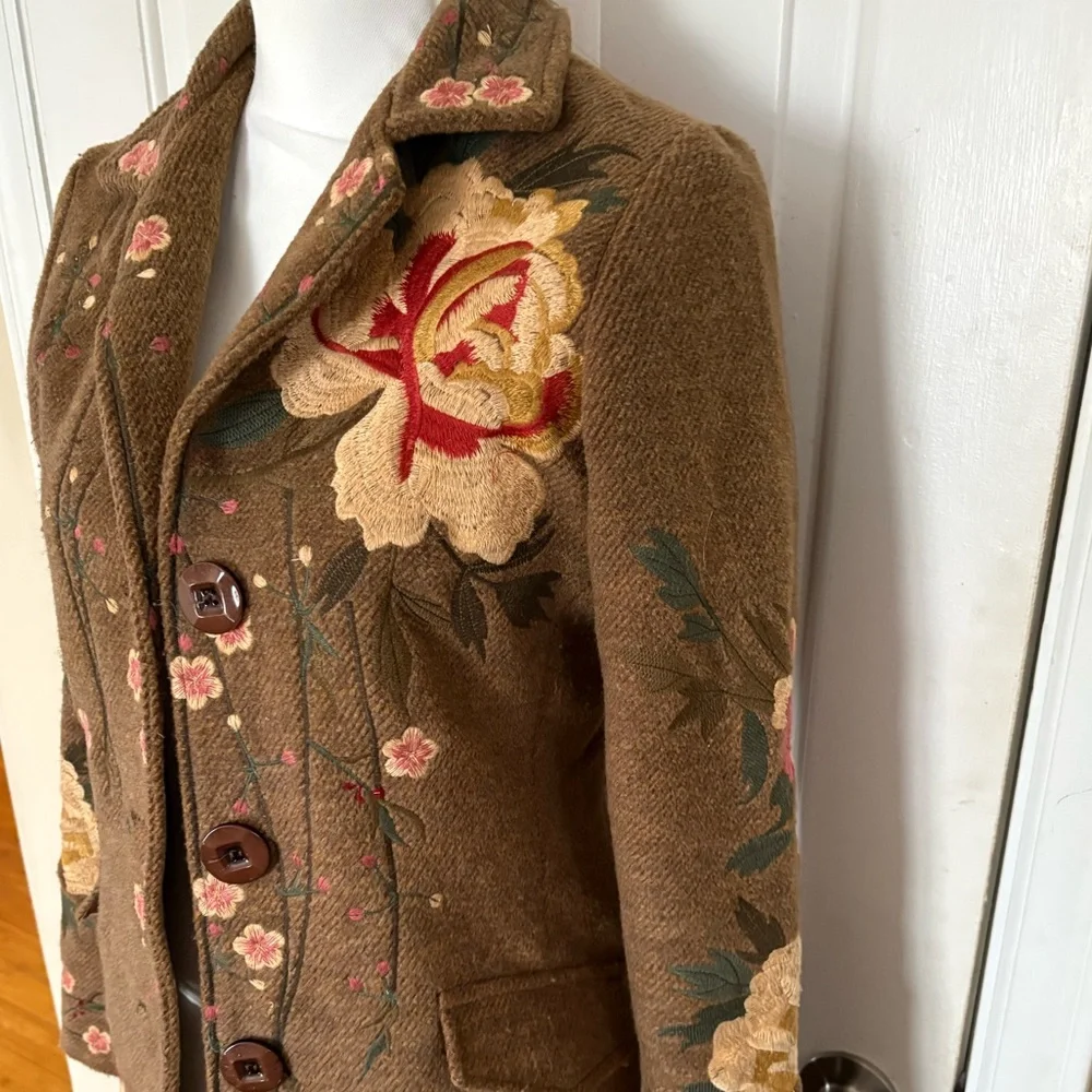 100% Wool Bohemian embroidery cottagecore coat - Picture 6 of 14